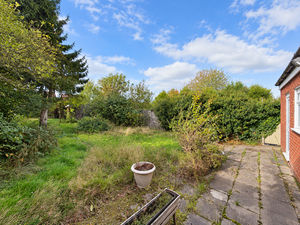 Photo 16- click for photo gallery